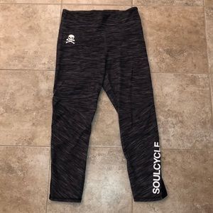SOULCYCLE heather gray 3/4 length leggings